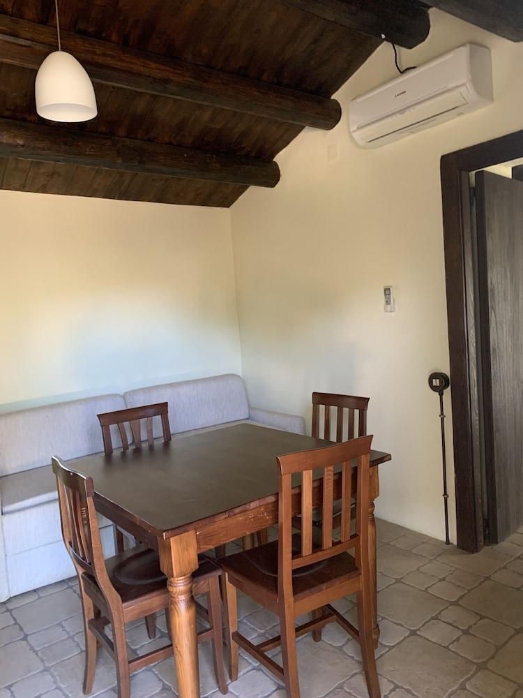 בית הארחה סנט אנטוניו די גאלורו 	Liscia Country Relais מראה חיצוני תמונה