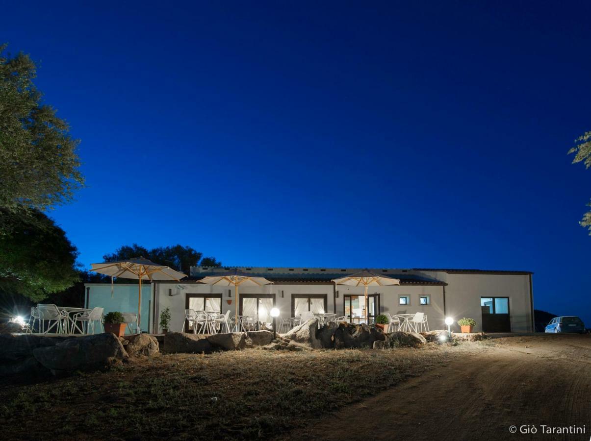 בית הארחה סנט אנטוניו די גאלורו 	Liscia Country Relais מראה חיצוני תמונה