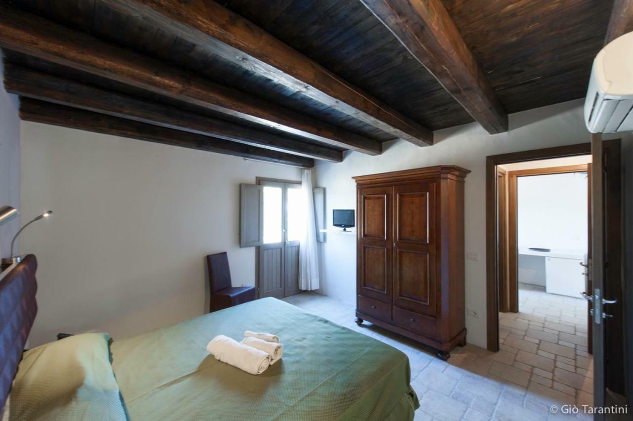 בית הארחה סנט אנטוניו די גאלורו 	Liscia Country Relais מראה חיצוני תמונה